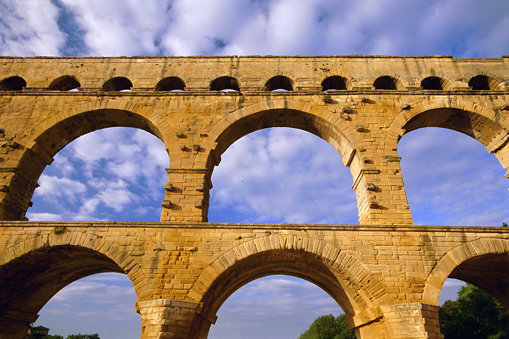 Roman aqueduct, Pont du Gard, UNESCO World Heritage Site, near Avignon, Provence, France, Europe