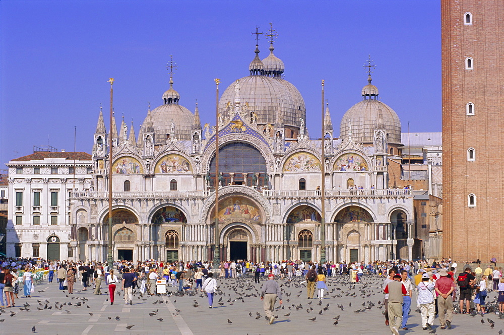 Basilica of San Marco (St. Mark's), San Marco Square, Venice, UNESCO World Heritage Site, Veneto, Italy, Europe