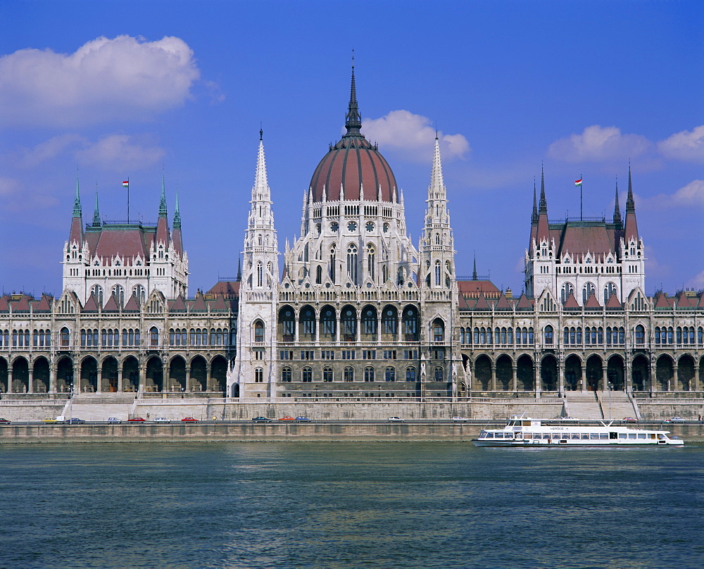 Parliament Building and River Danube, Budapest, Hungary, Europe