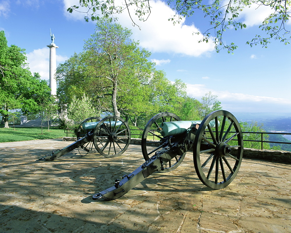 Cannon in Point Park overlooking Chattanooga City, Chattanooga, Tennessee, United States of America, North America