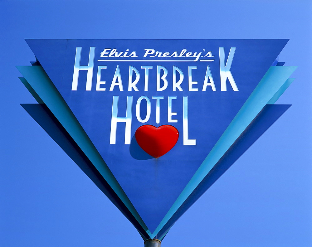 Elvis Presley's Heartbreak Hotel sign, Memphis, Tennessee, United States of America, North America