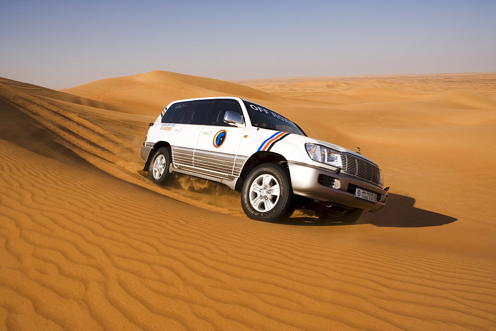 4x4 Dune-bashing, Dubai, United Arab Emirates, Middle East