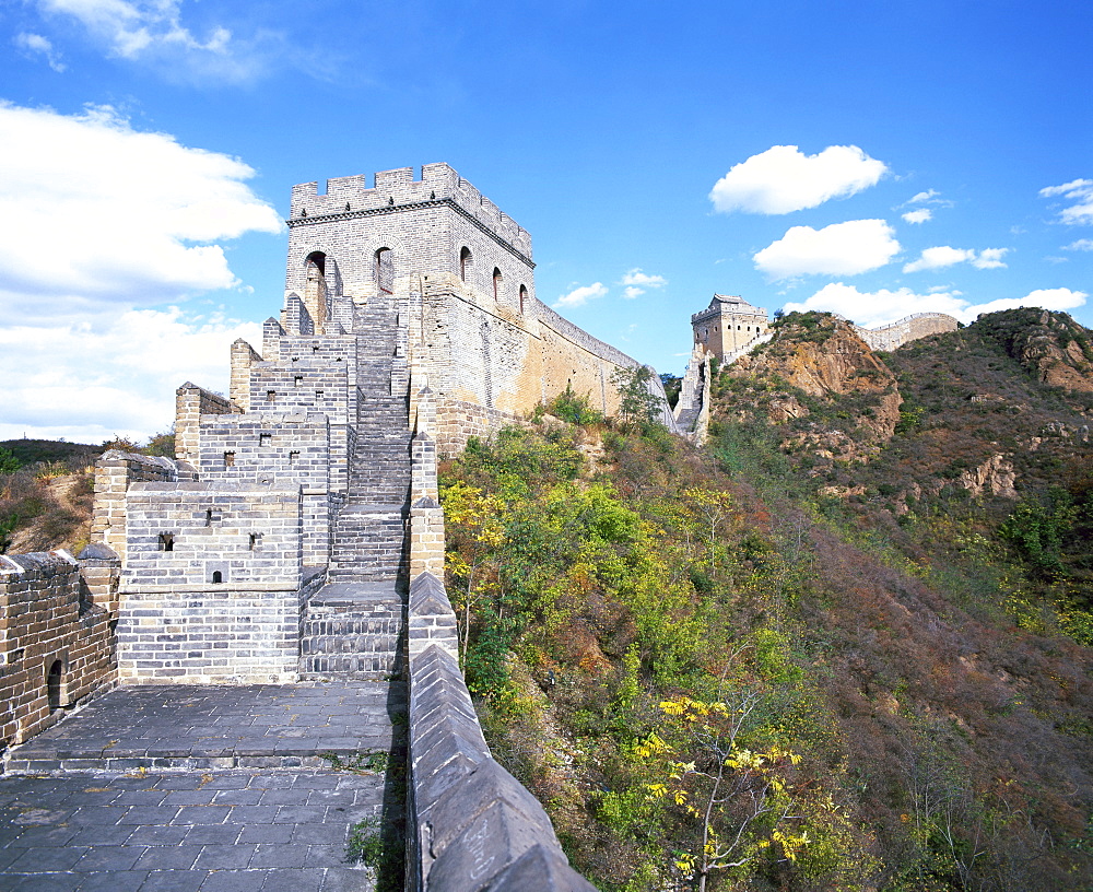 Elevated panoramic view of the Jinshanling section, Great Wall of China, UNESCO World Heritage Site, near Beijing, China, Asia