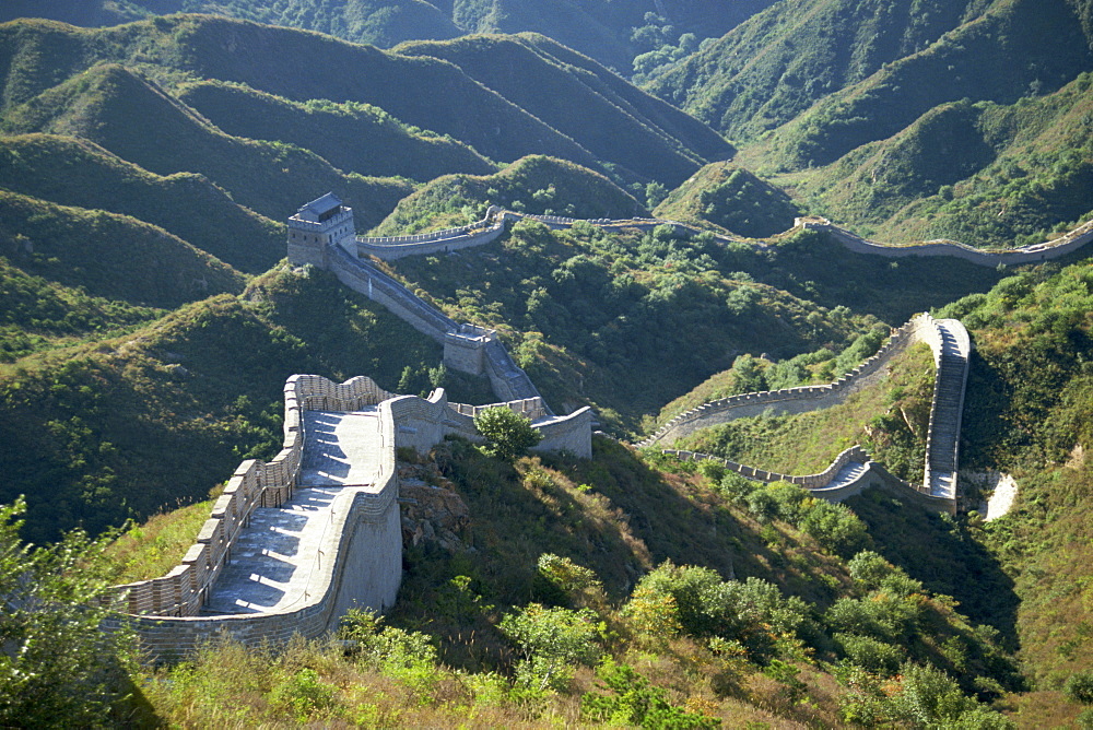 The Great Wall of China snaking through the hills, UNESCO World Heritage Site, China, Asia