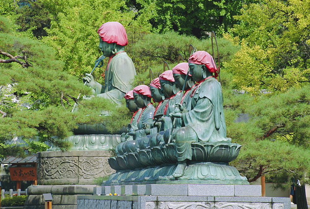 Buddha statues, Zenko-ji Temple, Nagano, Japan, Asia