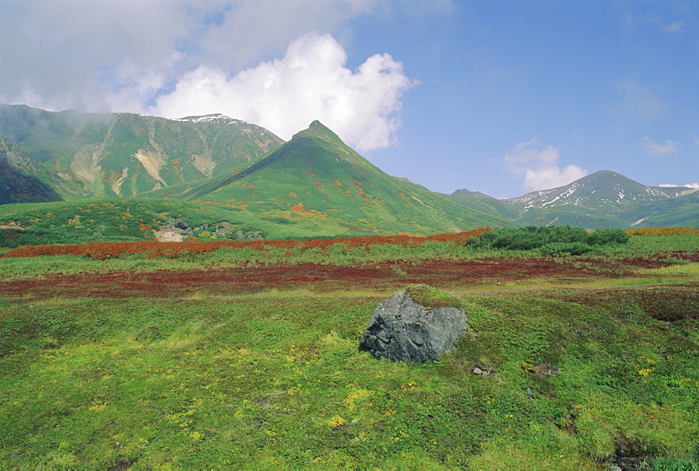 Daisetsuzan National Park in autumn, Hokkaido, Japan, Asia