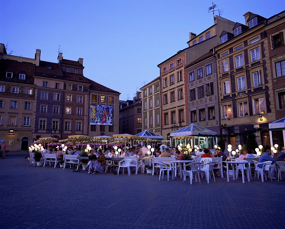 Rynek Starego Miasta (Old Town Square), Warsaw, Poland, Europe