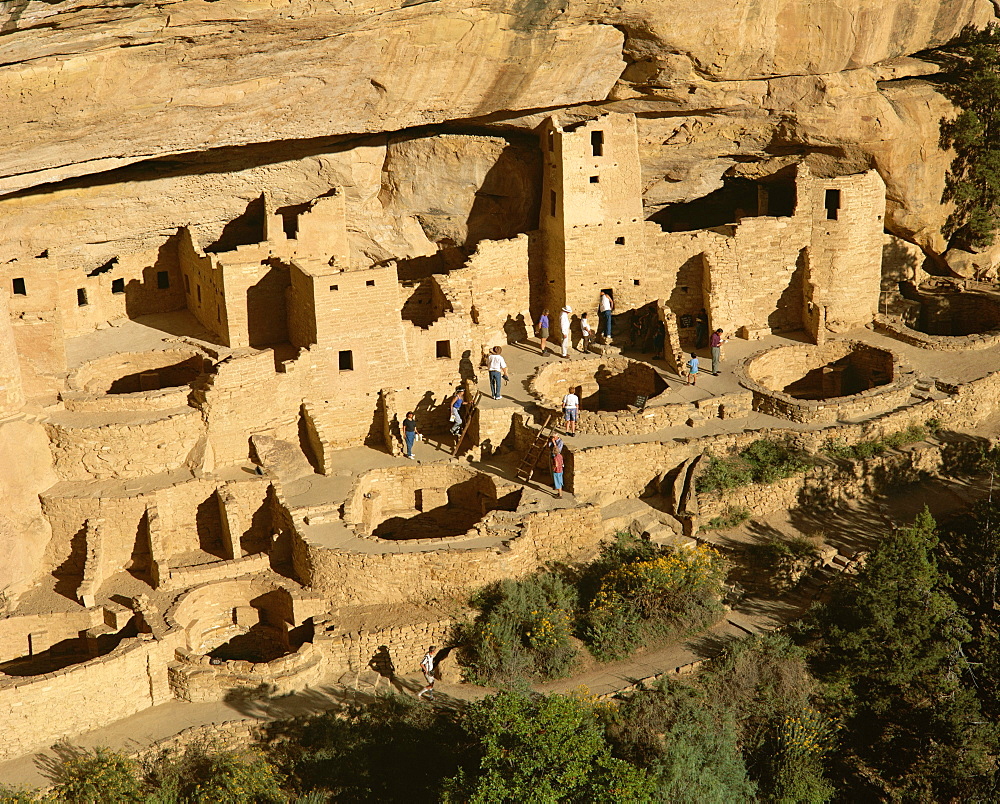 Cliff Palace and dwellings, archaeological site, Mesa Verde National Park, UNESCO World Heritage Site, Colorado, United States of America (USA), North America