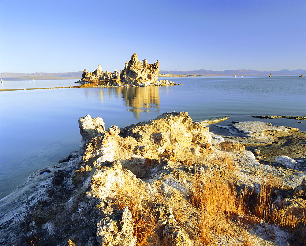 Tufas of calcium carbonate, Mono Lake State Reserve, California, USA