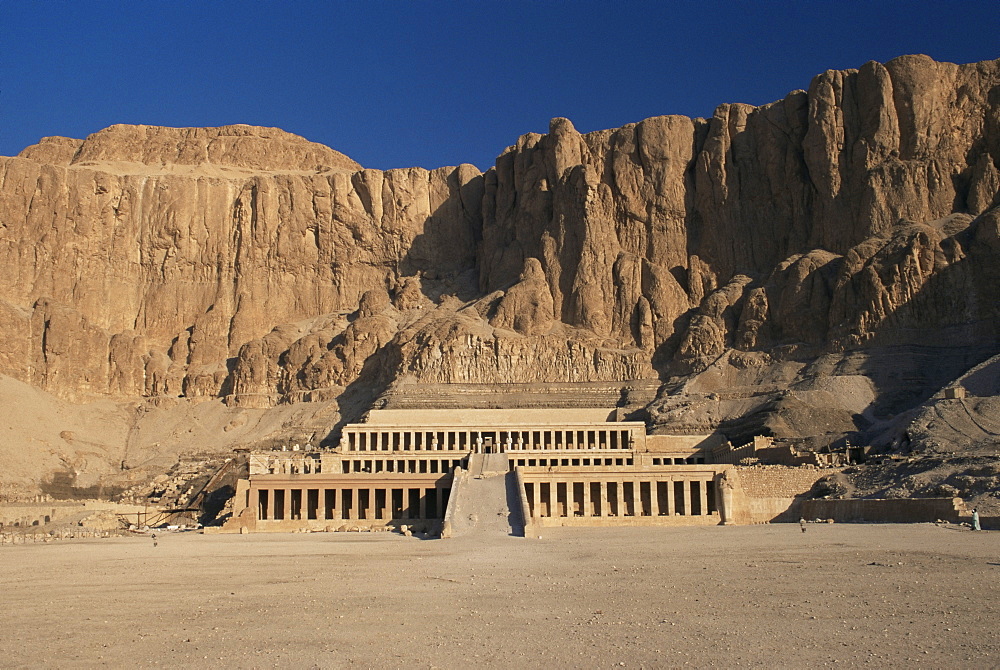 Temple of Hatshepsut, Deir el-Bahri, West Bank, Thebes, UNESCO World Heritage Site, Egypt, North Africa, Africa