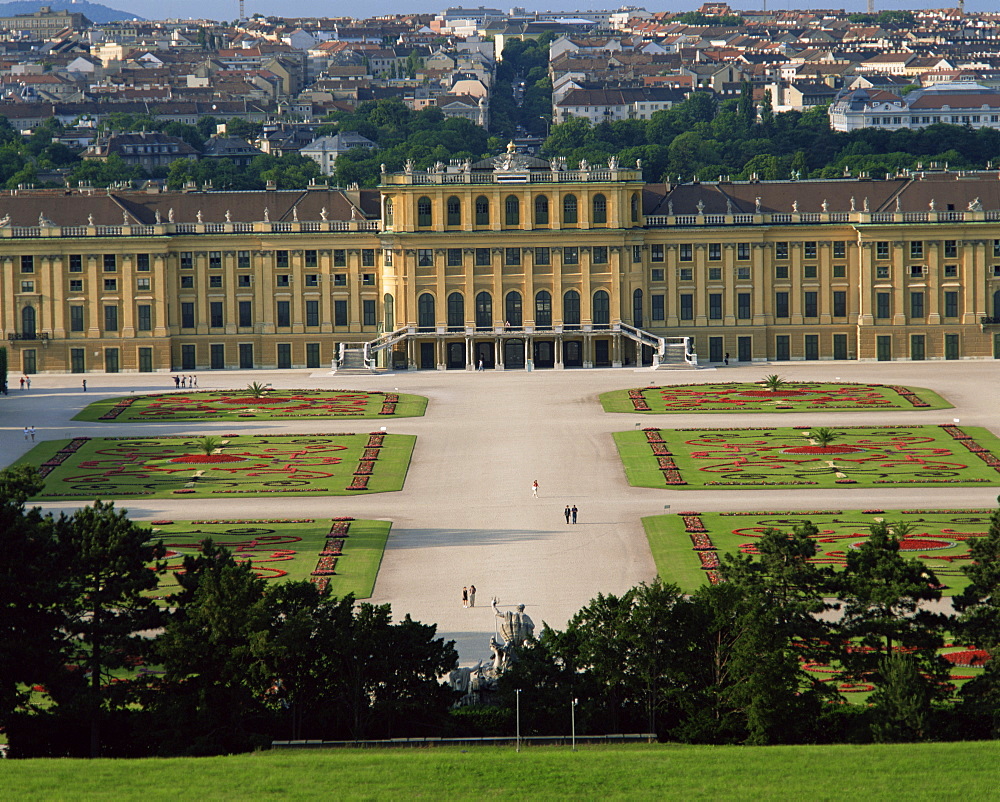 Palace and gardens of Schonbrunn, UNESCO World Heritage Site, Vienna, Austria, Europe