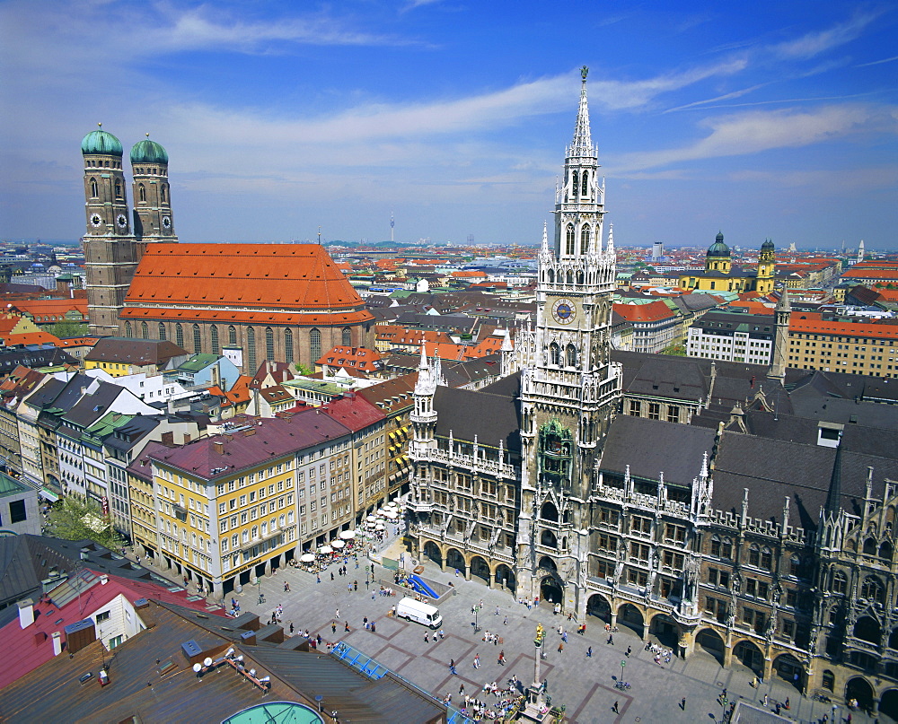 The Town Hall in Marienplatz, Munich, Bavaria, Germany, Europe