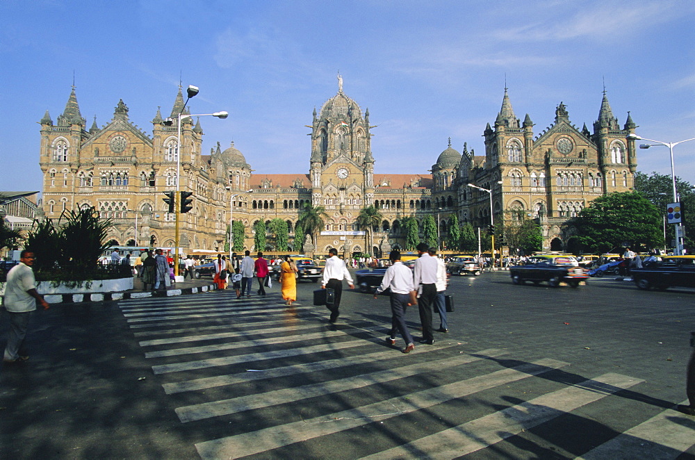 Victoria Railway Station (Victoria Terminus), Mumbai (Bombay), Maharashtra State, India, Asia