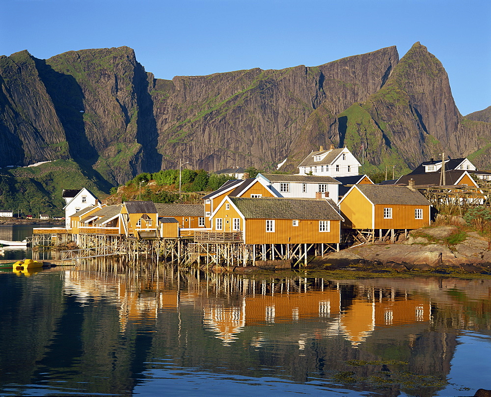 Fishing village on Sakrisoya Island, Moskenesoya, Lofoten Islands, Nordland, Norway, Scandinavia, Europe