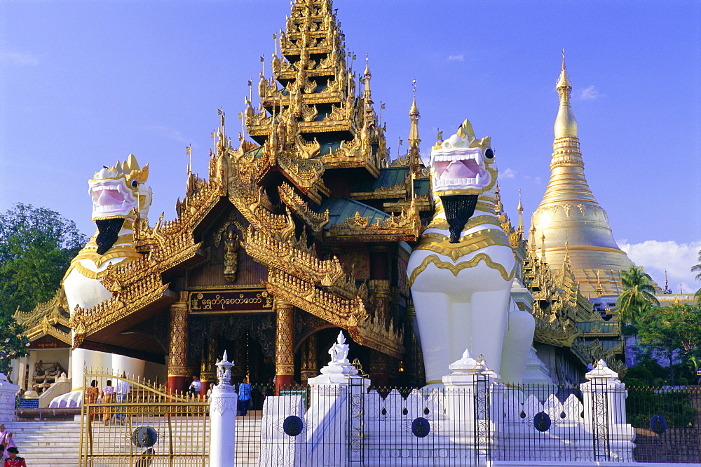 Ornate southern entrance to Shwedagon Paya (Shwe Dagon pagoda), Yangon (Rangoon), Myanmar (Burma), Asia