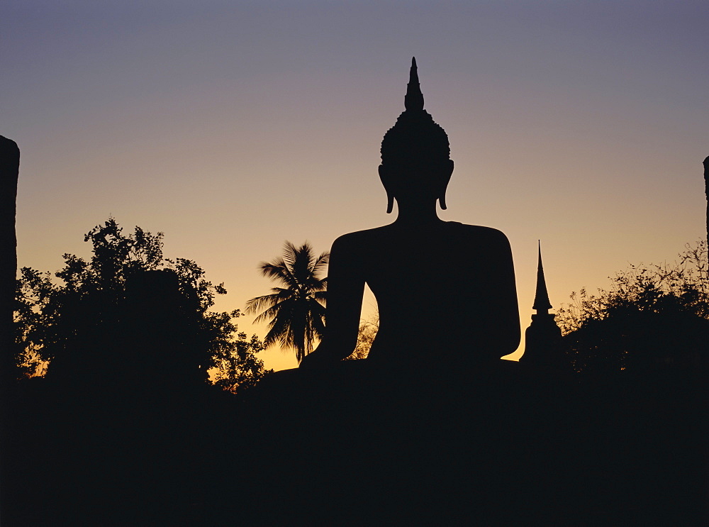 Buddha statue in the historical park, Old Sukothai / Muang Kao, Sukothai, Thailand, Asia