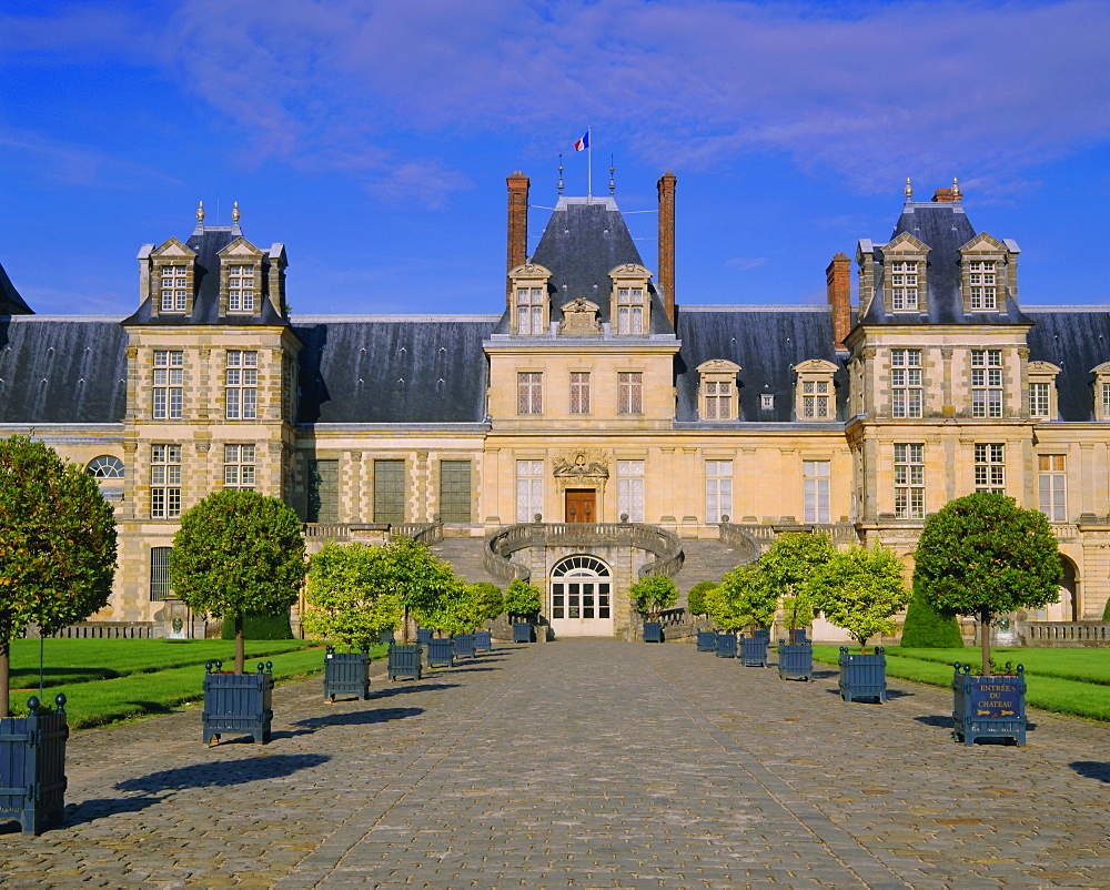 Chateau de Fontainbleau, Ile de France, France