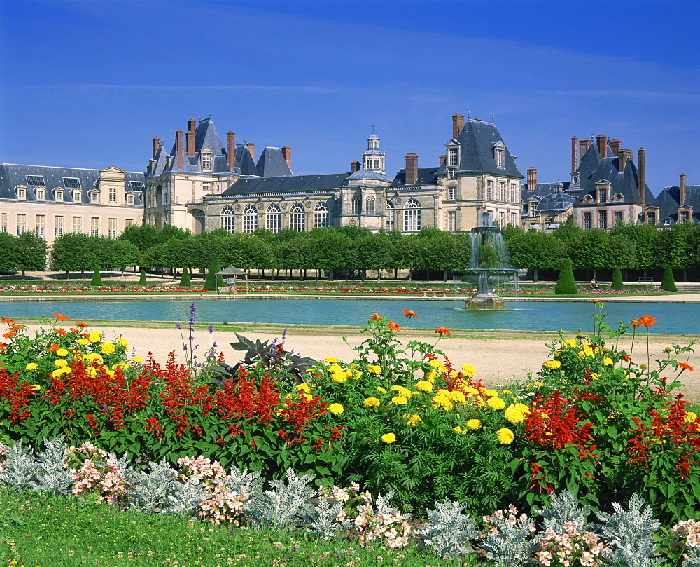 Chateau de Fontainebleau, UNESCO World Heritage Site, Seine et Marne, Ile de France, France, Europe