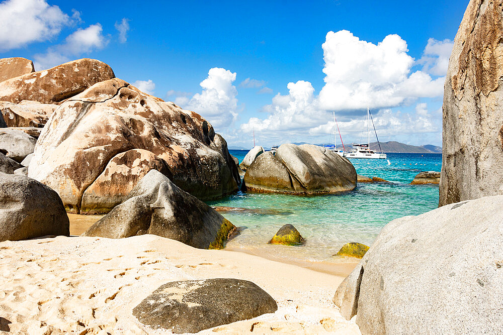 Granite boulders at Gorda Baths, island of Virgin Gorda, British Virgin Islands, Leeward Islands, West Indies, Caribbean, Central America