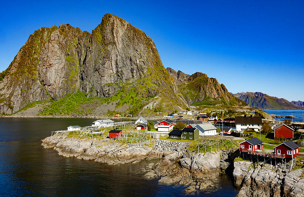 Fishing village on strandflat of Hamnoy, Reinefjorden Islands, Lofoten, Scandinavia, Norway, Europe