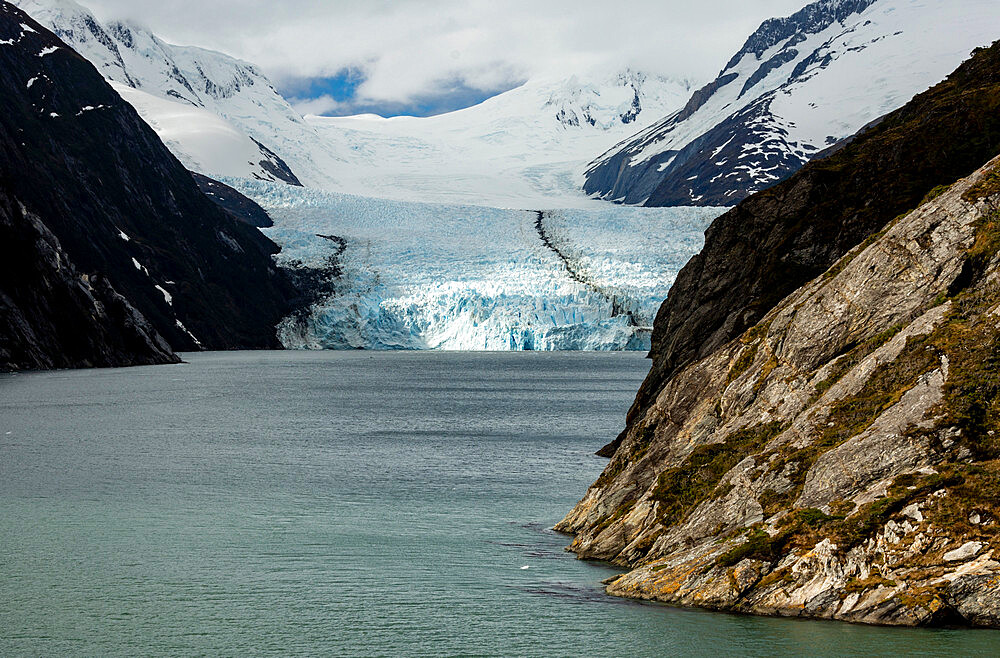 Glacier Garibaldi, north side of Beagle Channel, Tierra del Fuego, Chile, South America