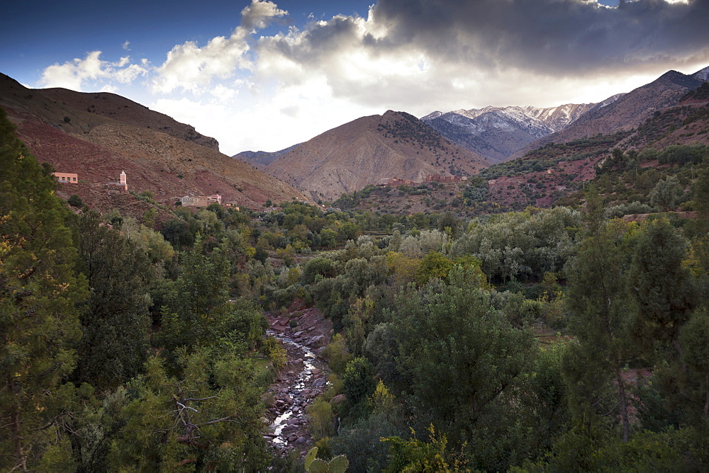 The High Atlas Mountains with a dusting of winter snow on the higher peaks, Tiz n Tichka Pass, Morocco, North Africa, Africa