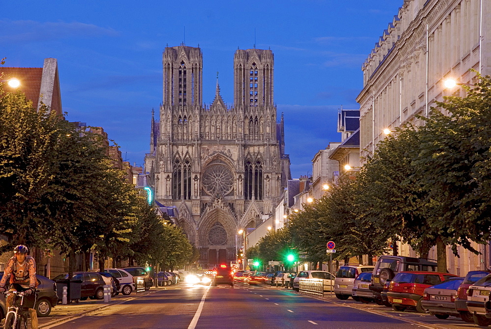 Cathedral of Notre Dame, UNESCO World Heritage Site, Reims, Haute Marne, France, Europe