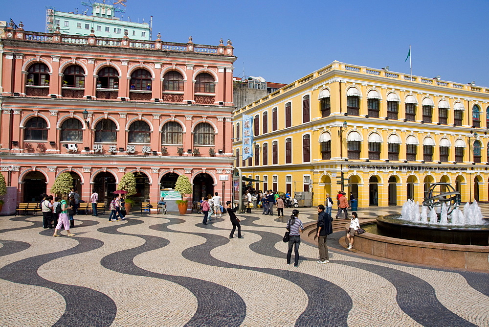 Senate Square (Largo de Senado), Macau, China, Asia