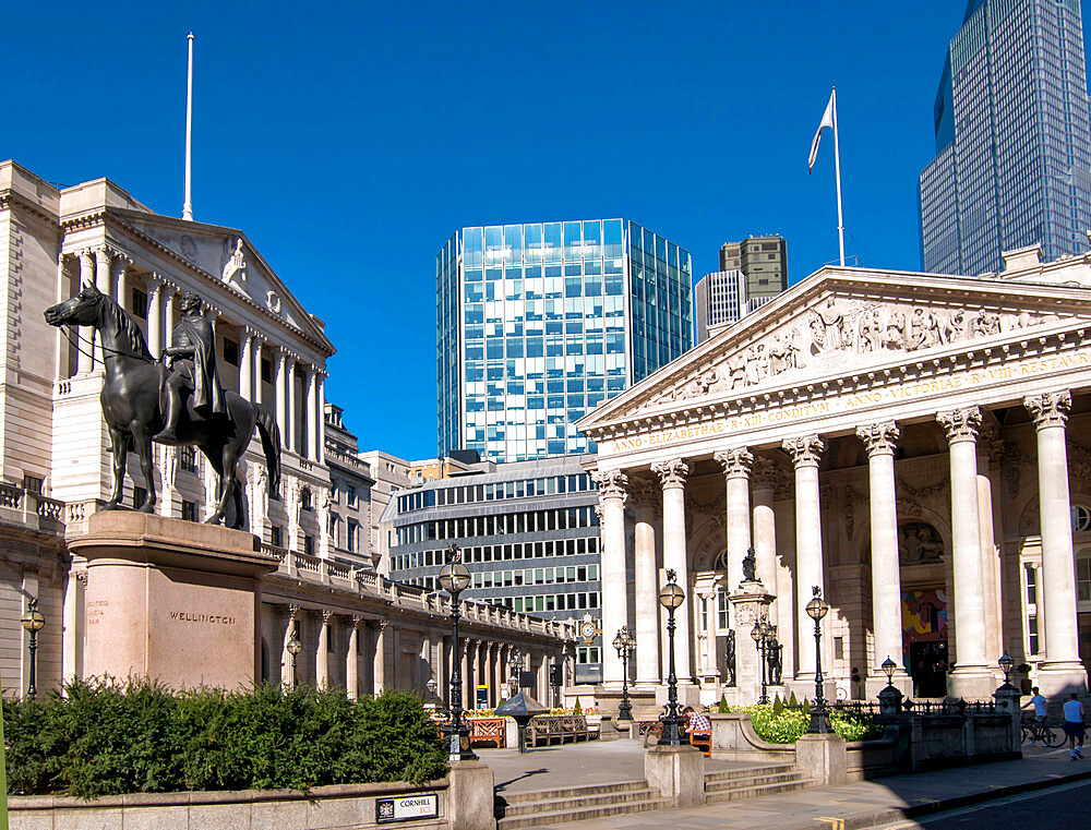 The Bank of England on Threadneedle Street, Royal Exchange and Cornhill, City of London, London, England, United Kingdom, Europe