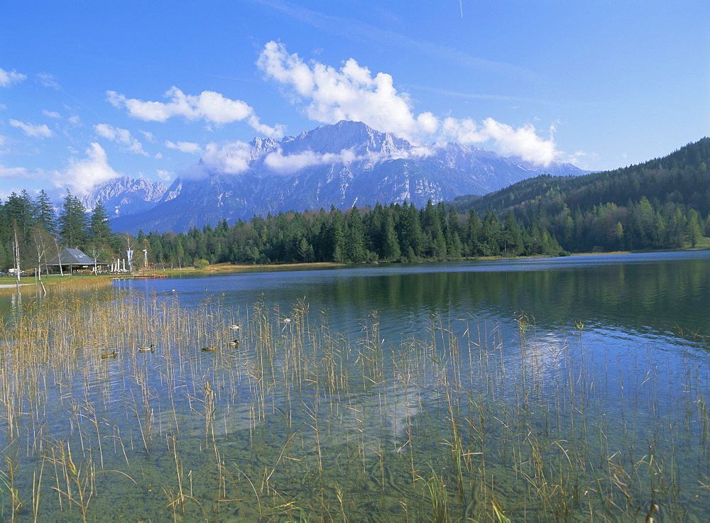 Lautersee near Mittenwald and Karwendel Mountains, Bavaria, Germany, Europe