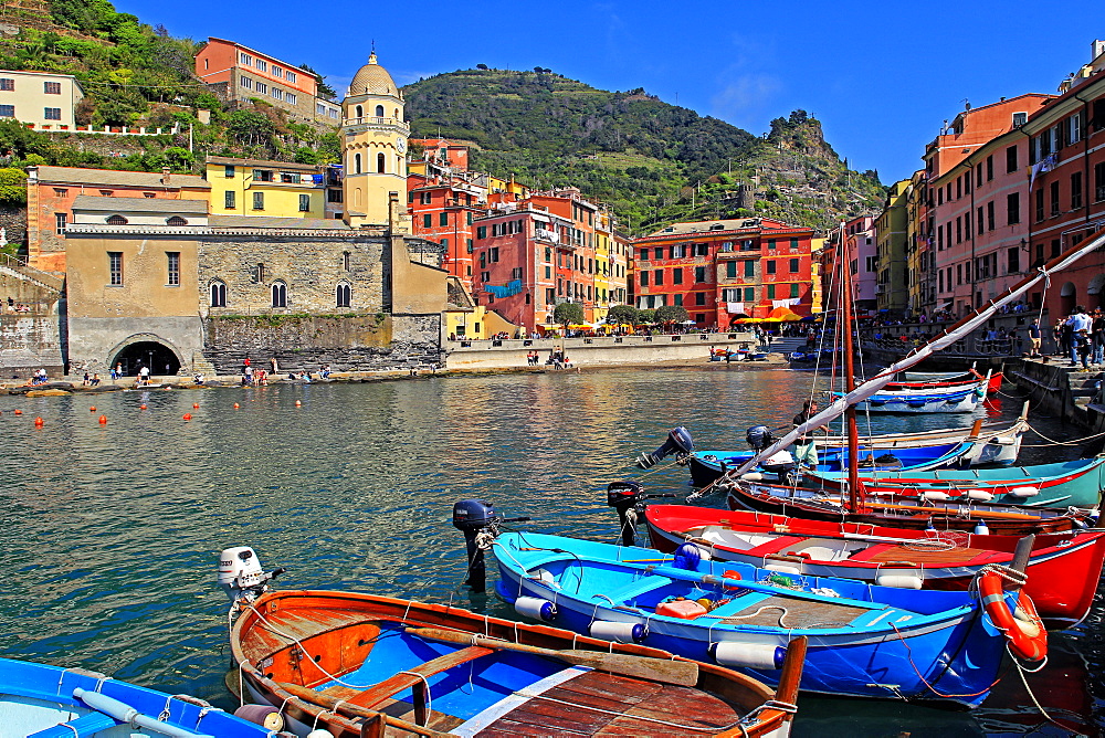 Vernazza, Italian Riviera, Cinque Terre, UNESCO World Heritage Site, Liguria, Italy, Europe