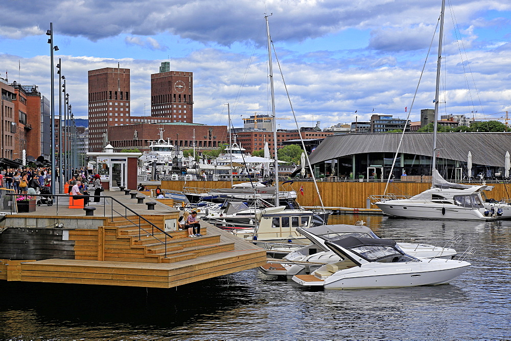 Aker Brygge and City Hall, Oslo, Norway, Scandinavia, Europe