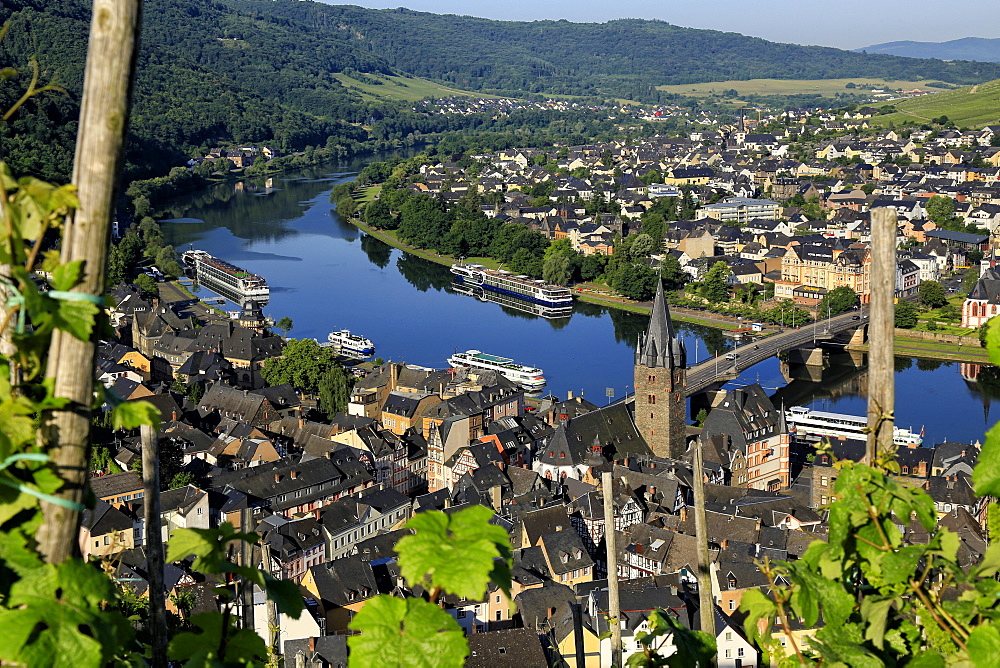 Bernkastel-Kues, Moselle Valley, Rhineland-Palatinate, Germany, Europe