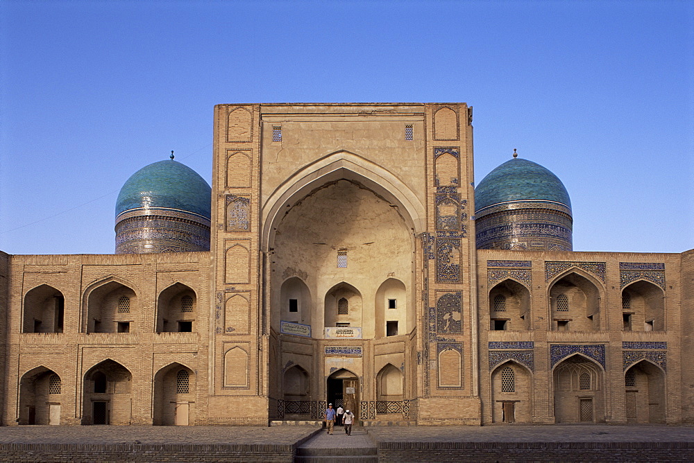 Facade of the Mir-i-Arab madrasah, Bukhara, Uzbekistan, Central Asia, Asia