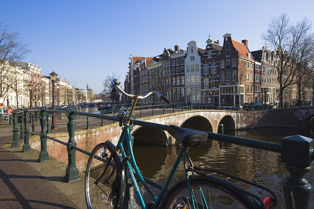 Bicycle by the Keizersgracht canal, Amsterdam, Netherlands, Europe