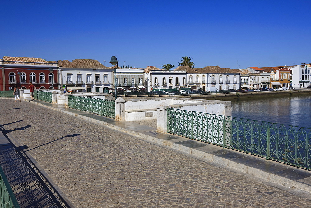 Ponta Romana (Roman Bridge) over River Gilao, Tavira, Algarve, Portugal, Europe