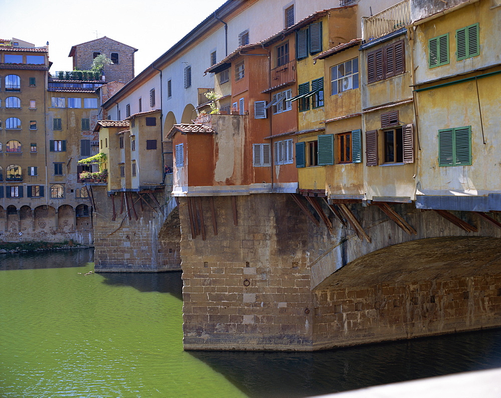 Buildings on the Ponte Vecchio Bridge, Florence, UNESCO World Heritage Site, Tuscany, Italy, Europe