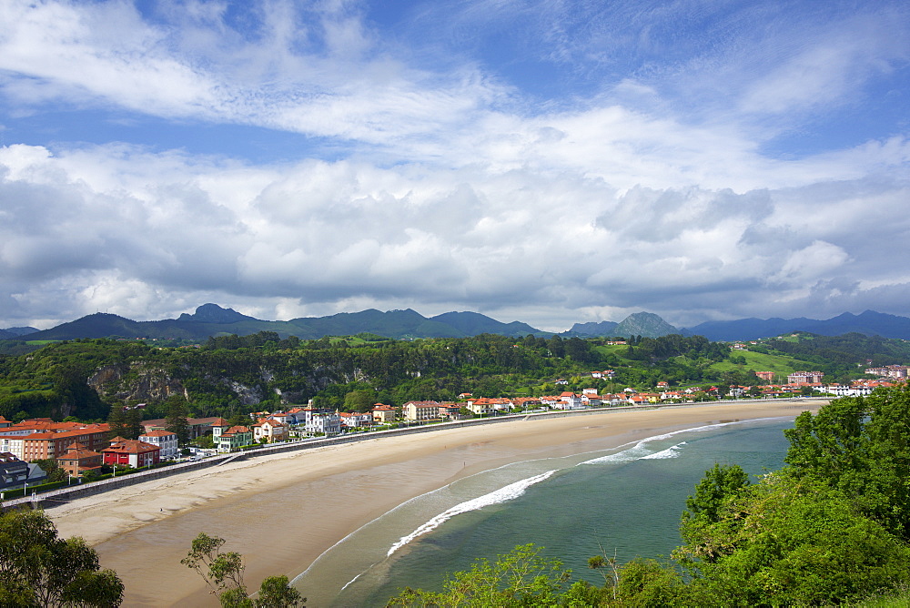 The town and harbour at Ribadesella, Asturias, Spain, Europe