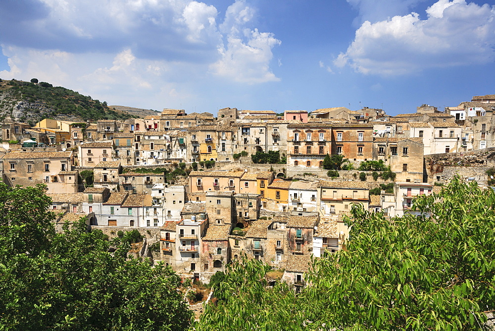 View of Old Town, Ragusa, Val di Noto, UNESCO World Heritage Site, Sicily, Italy, Europe