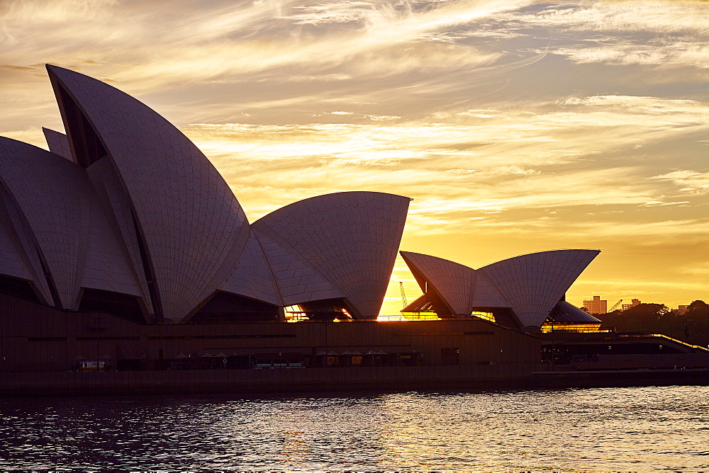 Sydney Opera House, UNESCO World Heritage Site, at sunrise, Sydney, New South Wales, Australia, Pacific