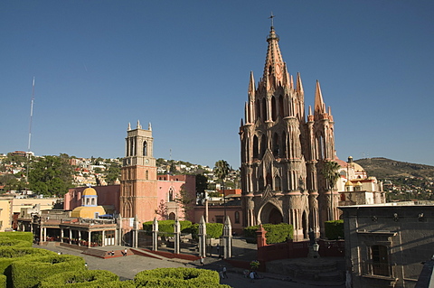 La Parroquia, church notable for its fantastic Neo-Gothic exterior, San Miguel de Allende (San Miguel), Guanajuato State, Mexico, North America