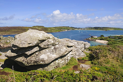 Looking over towards Tresco from Bryher, Isles of Scilly, Cornwall, United Kingdom, Europe