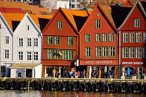 Traditional wooden Hanseatic merchants buildings of the Bryggen, UNESCO World Heritage Site, in harbour, Bergen, Hordaland, Norway, Scandinavia, Europe