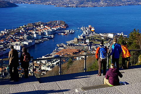 View of Bergen from Mount Floyen, Bergen, Hordaland, Norway, Scandinavia, Europe