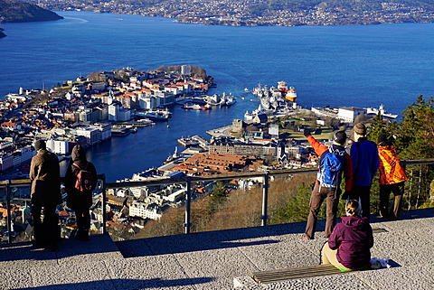 View of Bergen from Mount Floyen, Bergen, Hordaland, Norway, Scandinavia, Europe