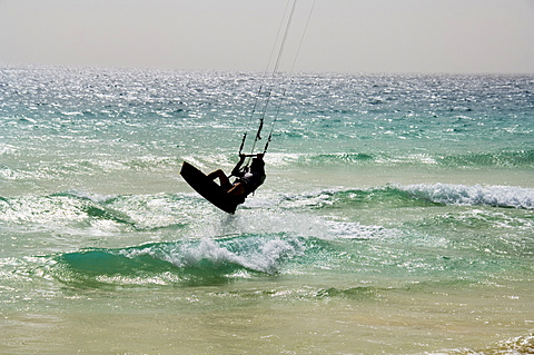 Kite surfing at Santa Maria on the island of Sal (Salt), Cape Verde Islands, Atlantic Ocean, Africa