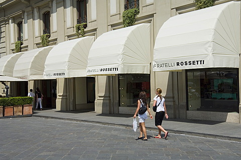 Via de Tornabuoni, upmarket shopping street, Florence (Firenze), Tuscany, Italy, Europe