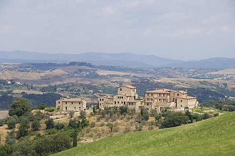 Typical view of the Tuscan landscape, Le Crete (The Crete), Tuscany, Italy, Europe