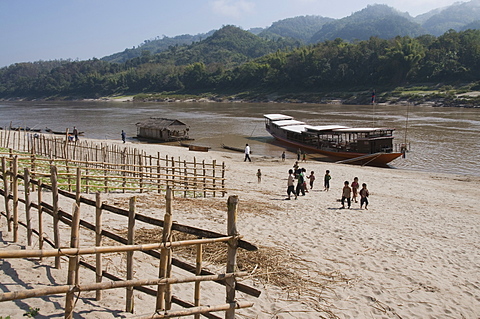 Mekong River near Pakbang, Laos, Indochina, Southeast Asia, Asia