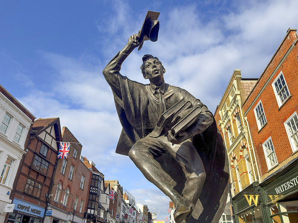 Sculpture of the 'Surrey Scholar', High Street, Guildford, Surrey, England